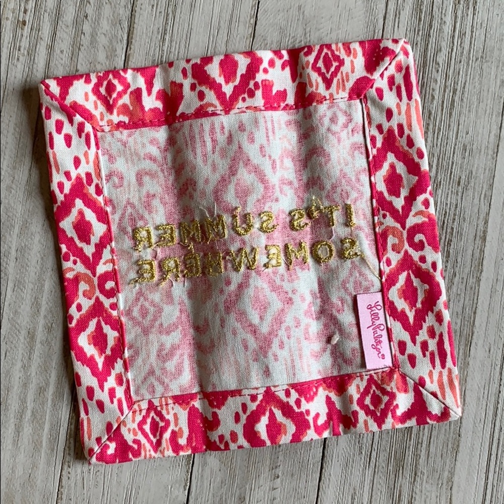 NEW Lilly Pulitzer Embroidered Cocktail Napkins - Picture 4 of 6